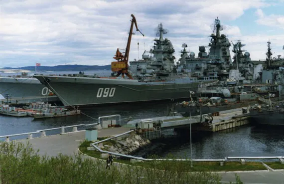 前苏联的献礼工程，从辉煌走向没落的“基洛夫”号巡洋舰