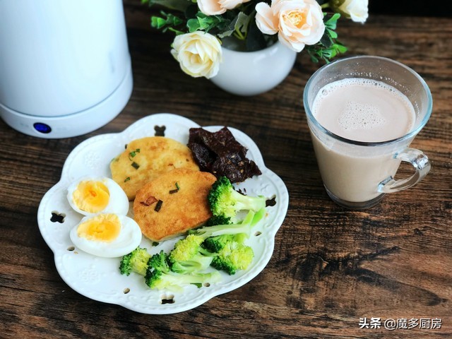 一个人的简餐，也能吃出仪式感，比点外卖还方便