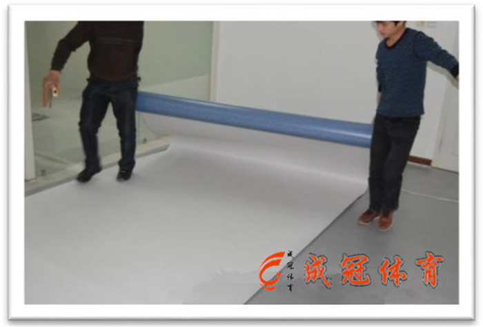 幼兒園教室/辦公室/醫(yī)院PVC地板膠怎么鋪？別再被忽悠了