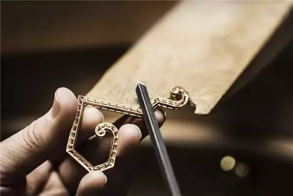 高级珠宝、轻奢珠宝、和时尚珠宝的区别，你们了解吗