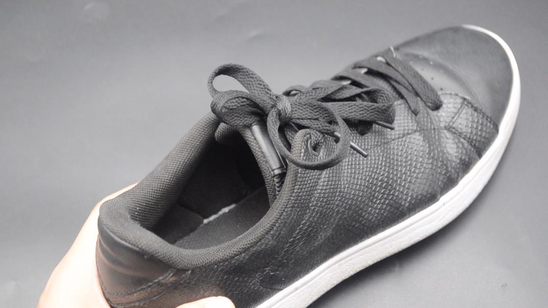 運動時鞋帶老是鬆動？ 教你一招雙蝴蝶結鞋帶係法，美觀又牢固