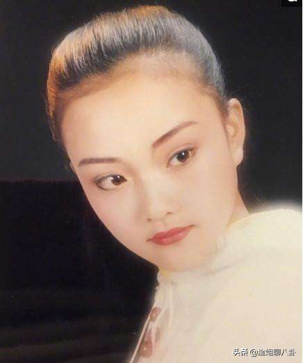 “最惨影后”李小璐：因“做头发”事业被毁，现成网红维持生计