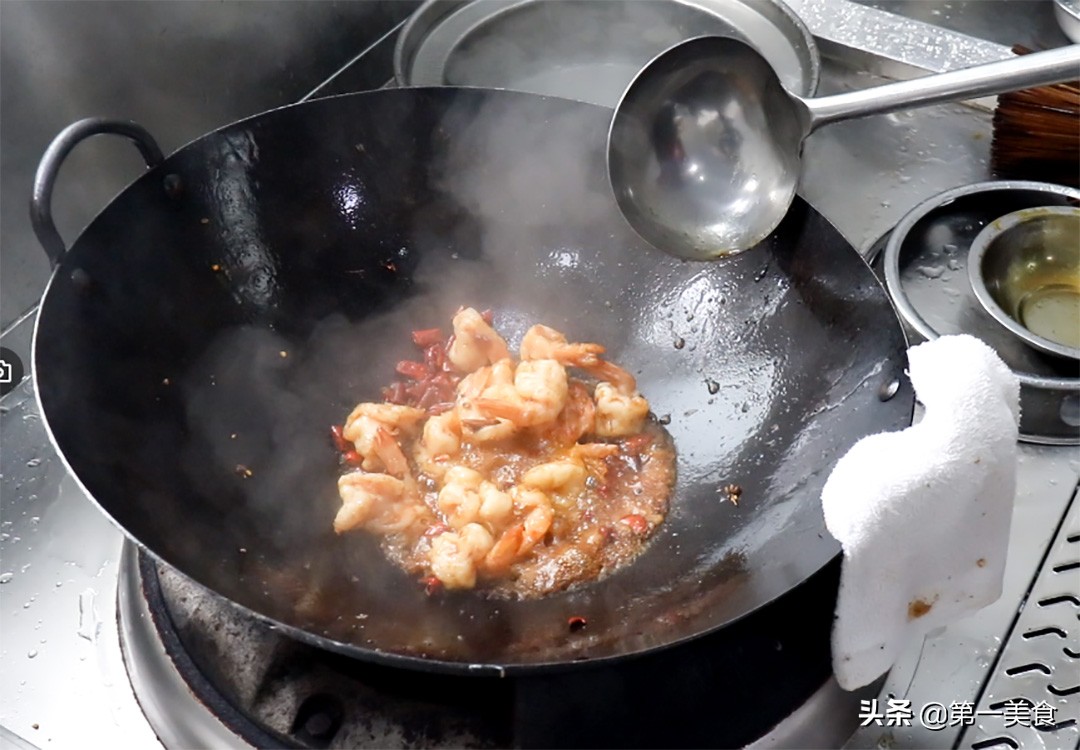 图片[11]-宫保虾球风味独特 这碗料汁非常关键 厨师长教你如何制作-起舞食谱网