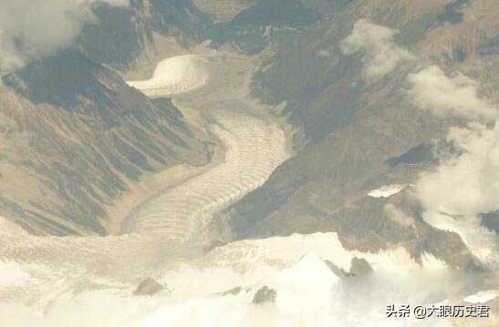 解读现代坠龙事件，真龙究竟是虚幻还是真有其事?