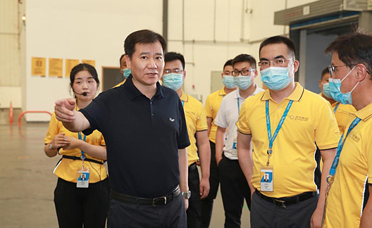 进入2021年！苏宁的麻烦还在继续！创始人张近东也无力回天？