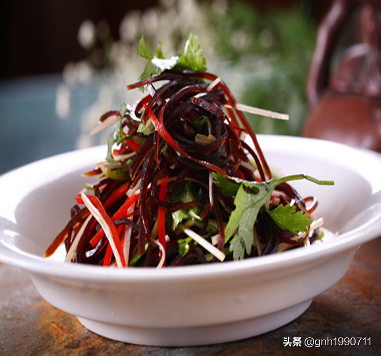盘点菏泽地区历史悠久的6样特色美食名吃，你吃过几样？