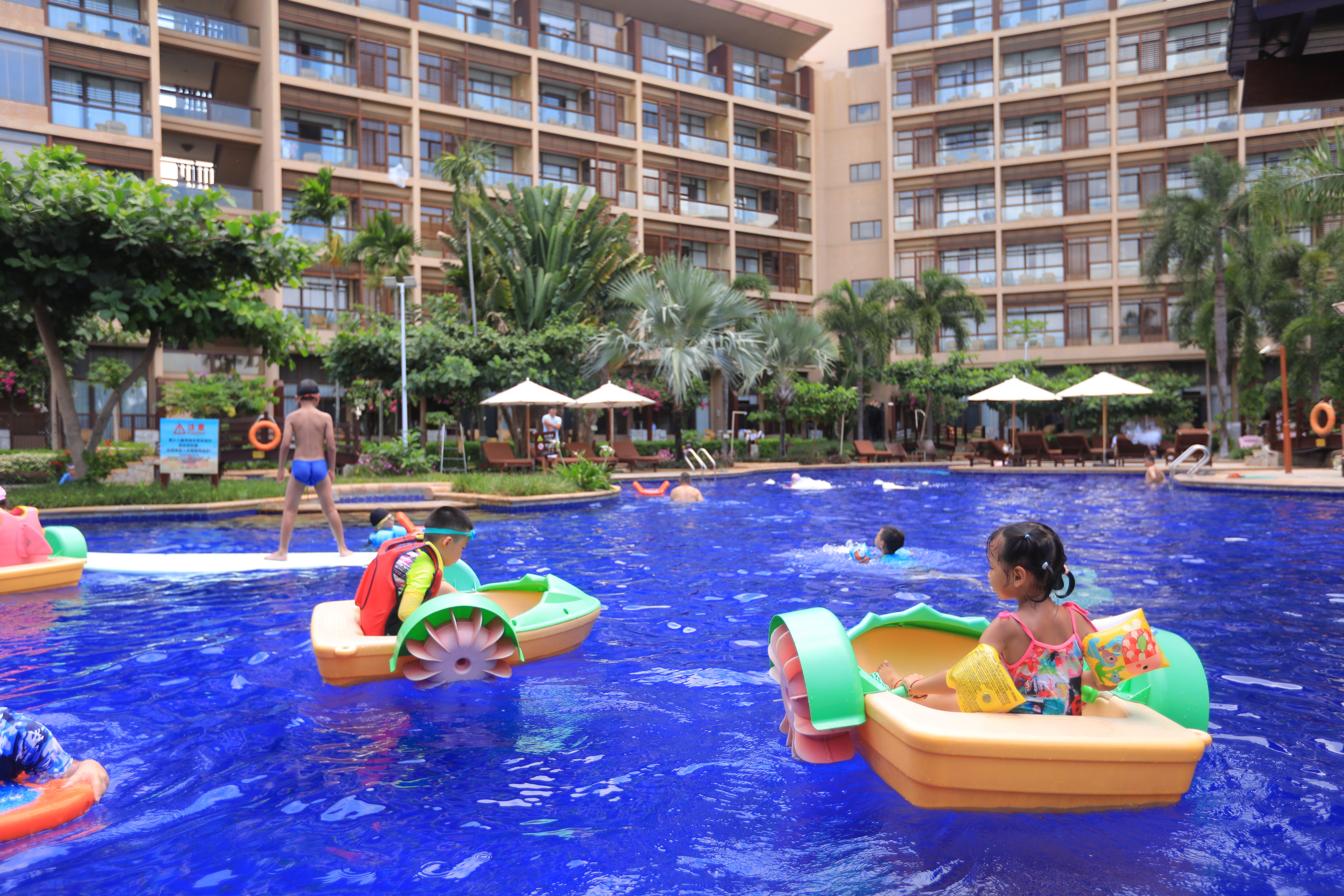 亚龙湾红树林度假酒店：海岛成长记起航——开启童趣一“夏”