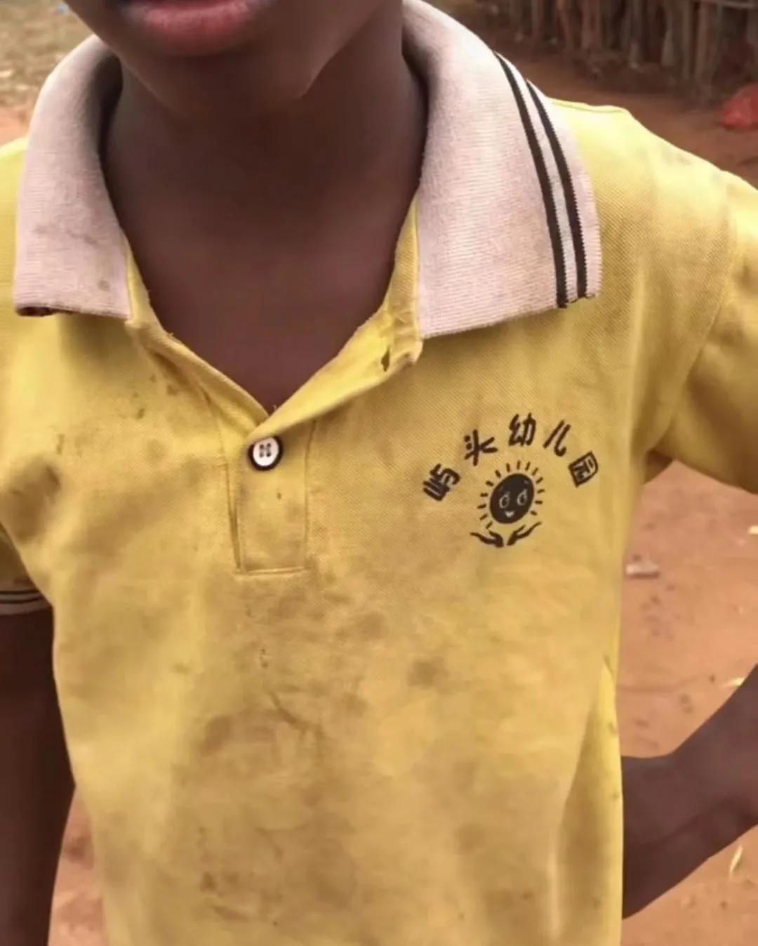 非洲黑人最时髦的衣服，可能是你扔掉的二手货