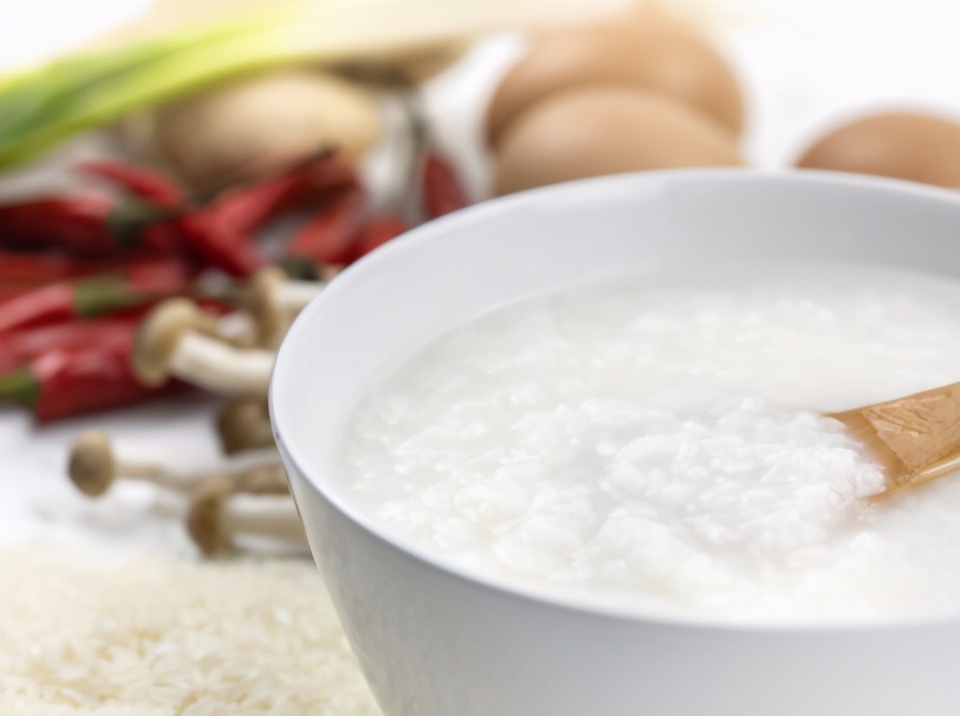 �喝酒�的小妙招？ 吃什麼食物才能不傷身體？ 來看看