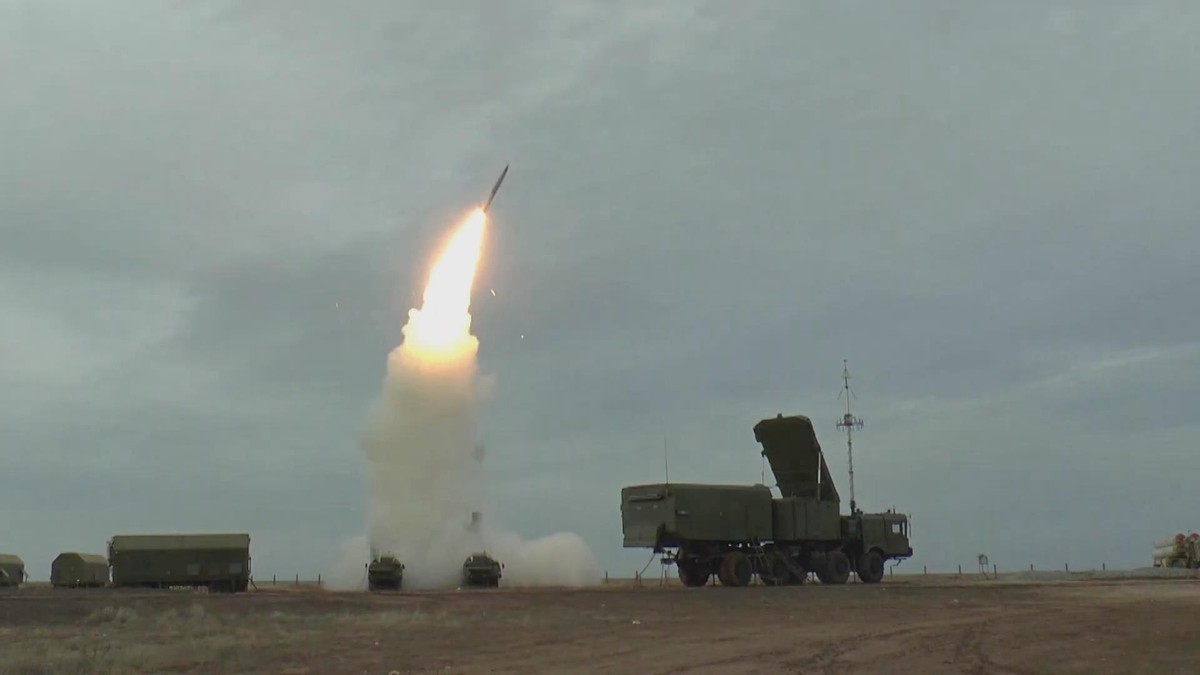 多国卷入美俄交锋！拜登非要搞垮俄罗斯才行？