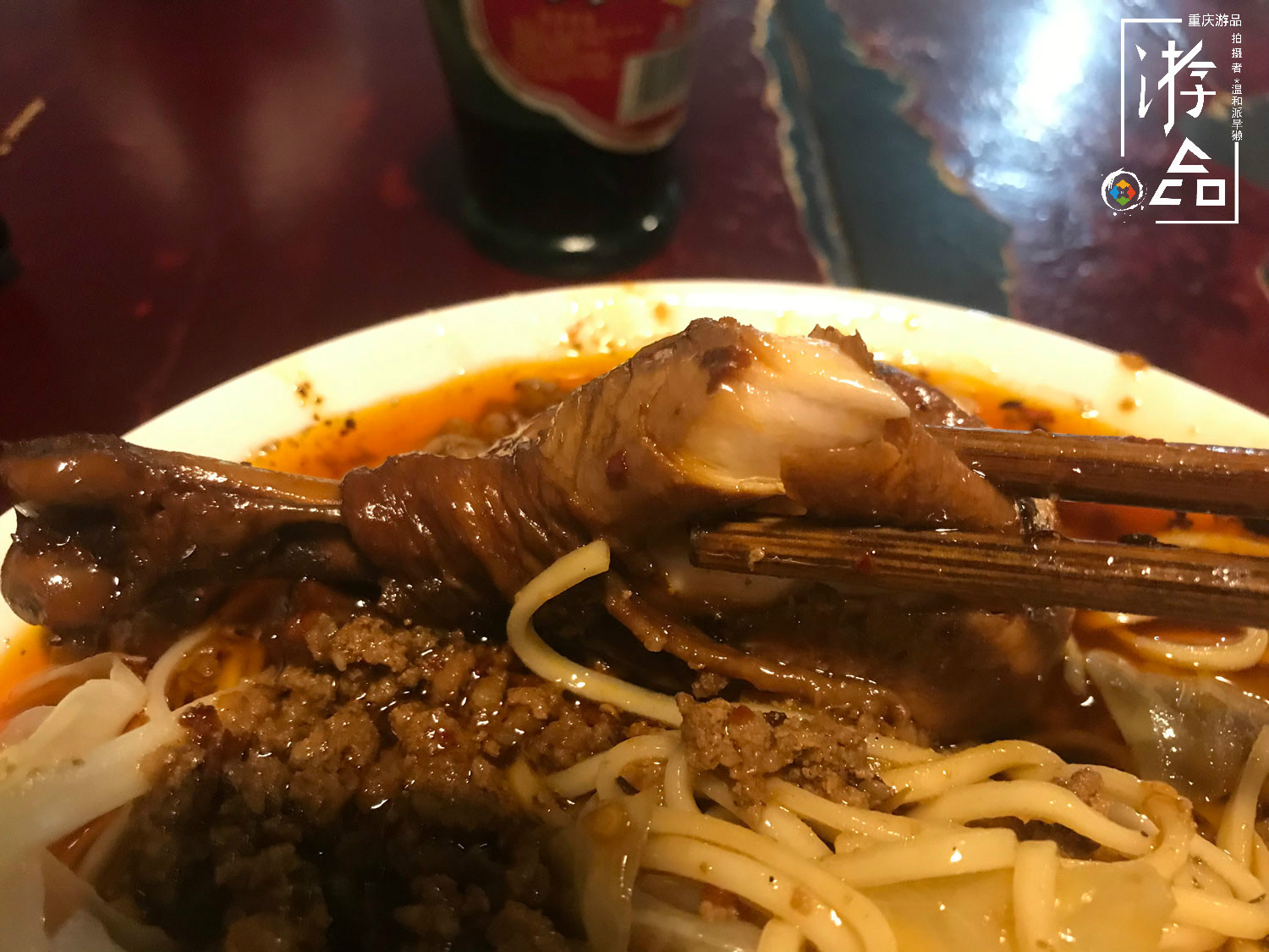 重庆江北的难吃老字号？脏乱差的聚园面馆，为何受人追捧？