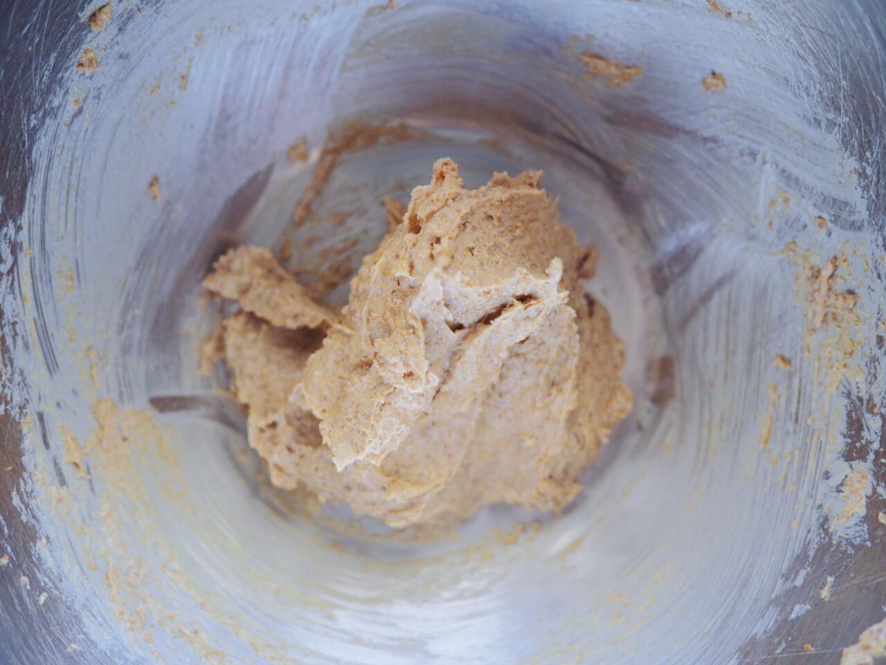 想吃花生酱不用买，5块钱自制一大瓶，纯正无添加，还能做曲奇