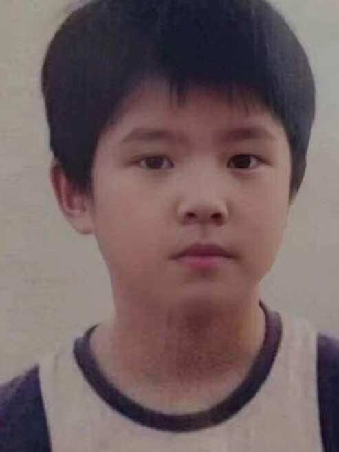 之前像胡一統，現在像李現，嗯哼的變化讓我們得出一個可怕的結論