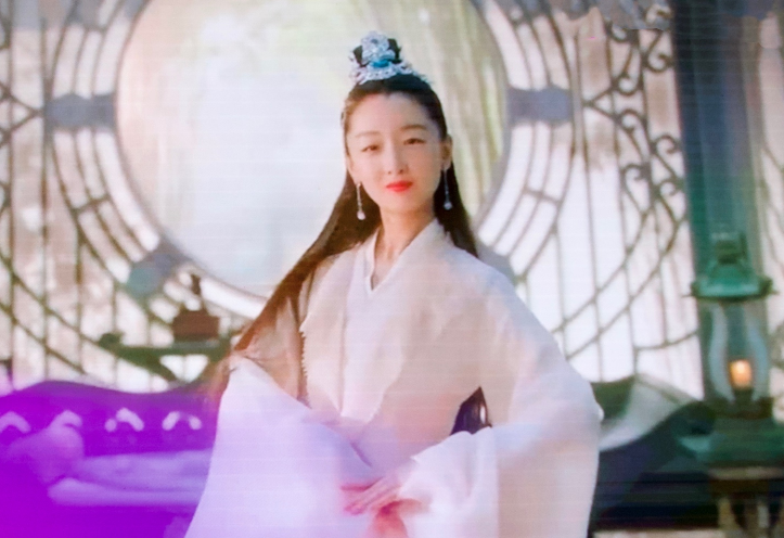周冬雨首创“仙侠剧”，演第一美人引热议，网