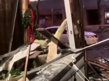 聖誕節，美國發生毀滅性爆炸！ 爆炸前現場發出毛骨悚然的音頻警告