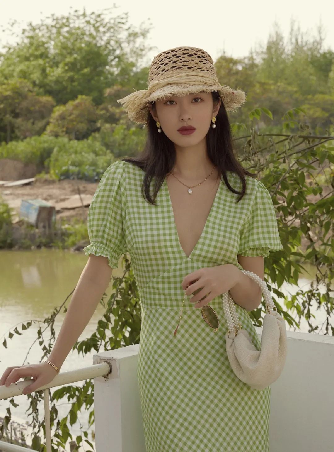 Are you thick are colour department or Dan Yan? Search was opposite you also can become advanced