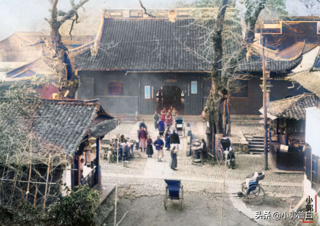 1926年镜头下的杭州：阳春四月的西湖水，岳王庙前的黄包车夫