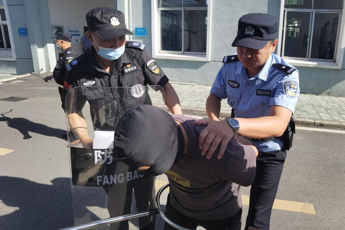 防患于未然 荊州水務(wù)集團(tuán)組織開展反恐應(yīng)急演練活動(dòng)