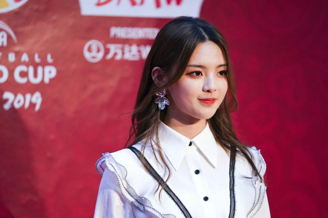 「富力公子」张量无力反叛：做生意绕不开父辈