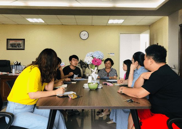 2021教师节即将到来，却被提议“取消教师节”，获得老师一致赞同