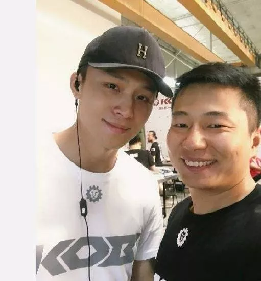 郑爽节目上内涵前男友胡彦斌？遭男方深夜回怼