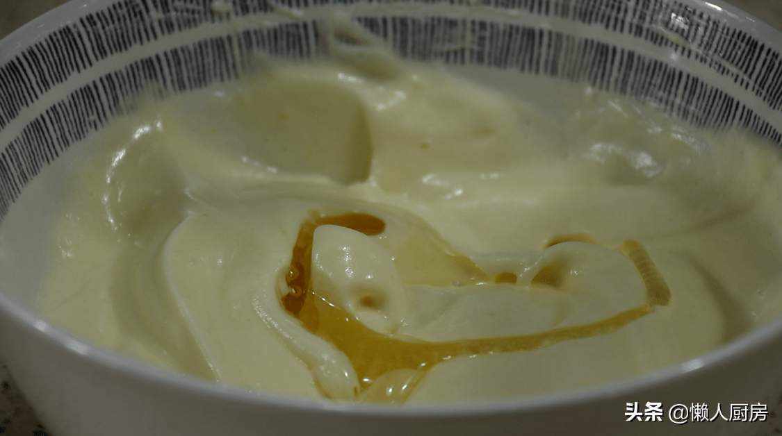 柠檬别再泡茶了，教你一个新吃法！老人小孩 都爱吃，外面买不到