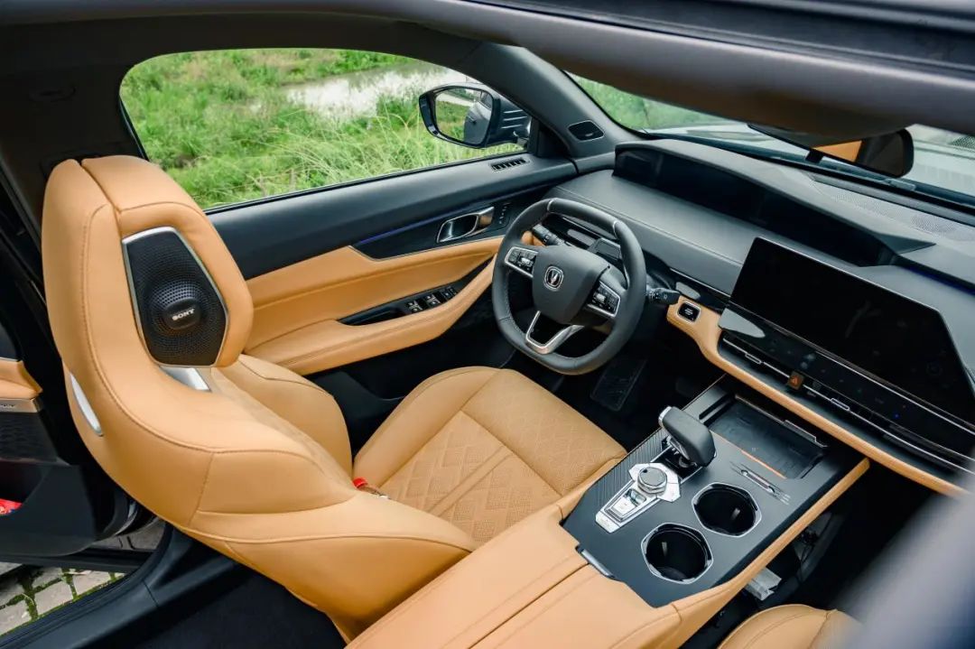 开了长安UNI-K后，满脑子都在想本田冠道