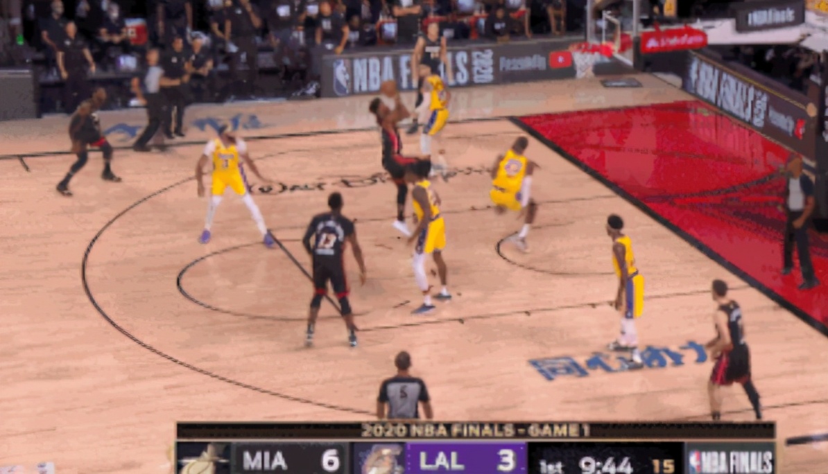 【影片】太強了！Butler頂飛詹姆斯強勢爆發，詹皇里程碑之戰超越K湯！-黑特籃球-NBA新聞影音圖片分享社區