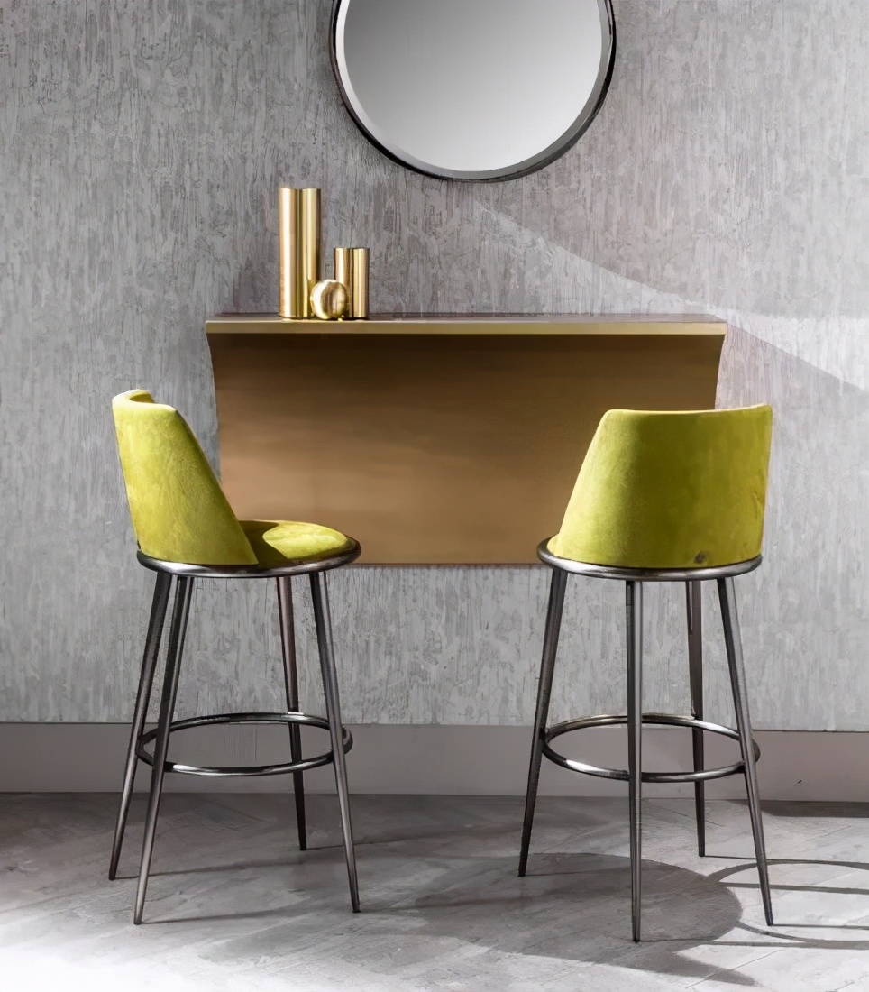 这把人类高质量座椅，和皇冠一样闪耀