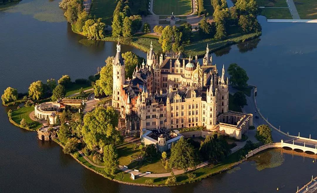 这9座德国城堡，带你走进童话世界