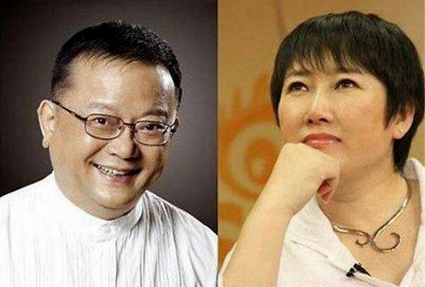 72岁的王刚为赚钱仍在演戏，妻子却爆出月花百万，为何宠上了天