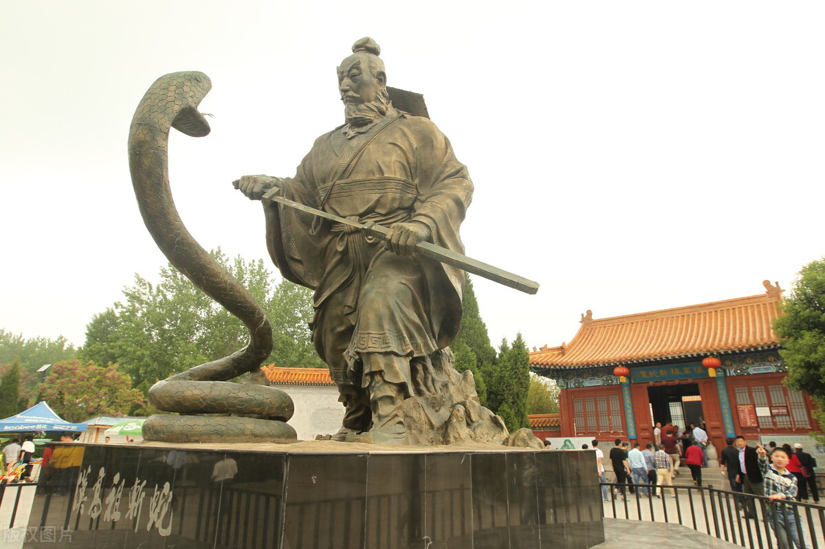 不知道韬光养晦的曹髦，谈论创业难还是中兴难