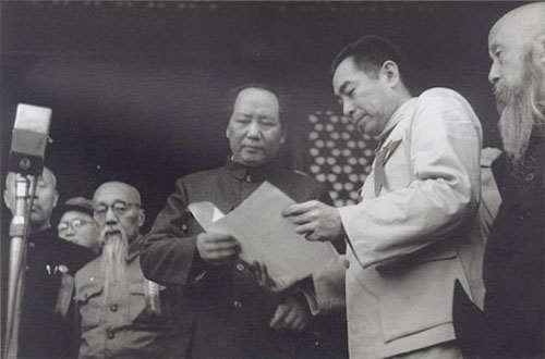 林彪拒绝带兵抗美援朝,彭德怀临危受命,出征前给10个孩子分遗产