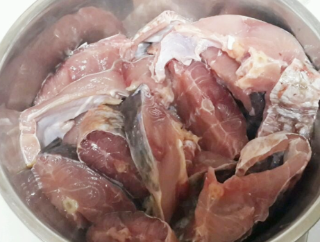 图片[2]-做正宗上海熏鱼1个关键的步骤忽略了难怪鱼肉不入味不香-起舞食谱网