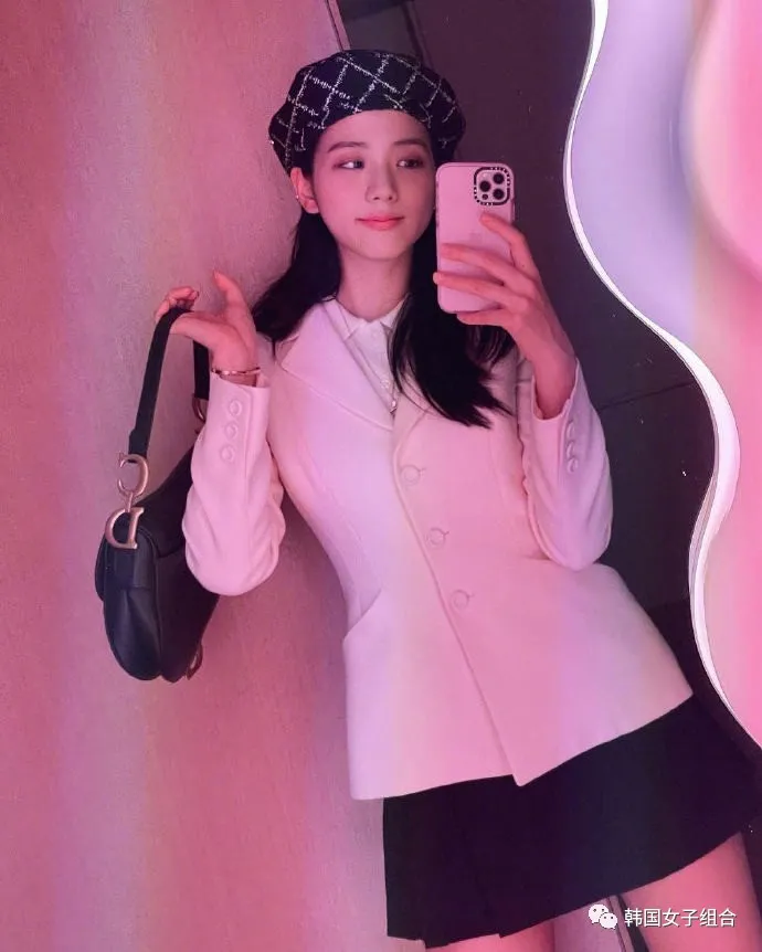 穿着同样DIOR外套的女艺人们,是仙女们没错了