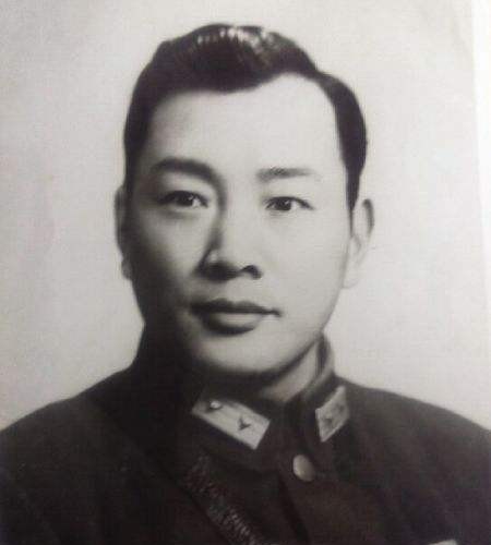 1959年，抗日名将宋希濂和郑庭笈被特赦，他们的