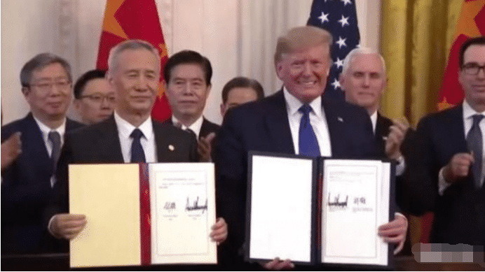 美国主动让步，签下“保证书”，请求和中方合