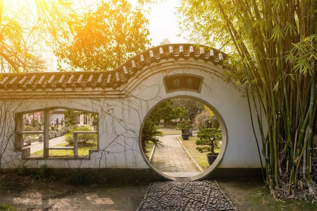 “竹”诗词：一竿修竹，数点芭蕉，伴你良宵-第6张图片-非凡网