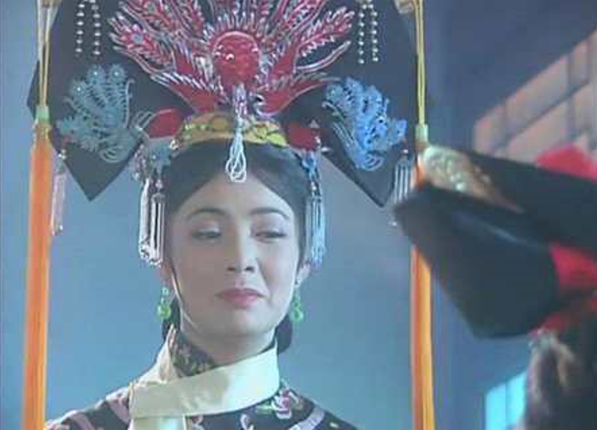 23年前，因张铁林一句话，戴春荣接拍《还珠格格》，如今她后悔吗