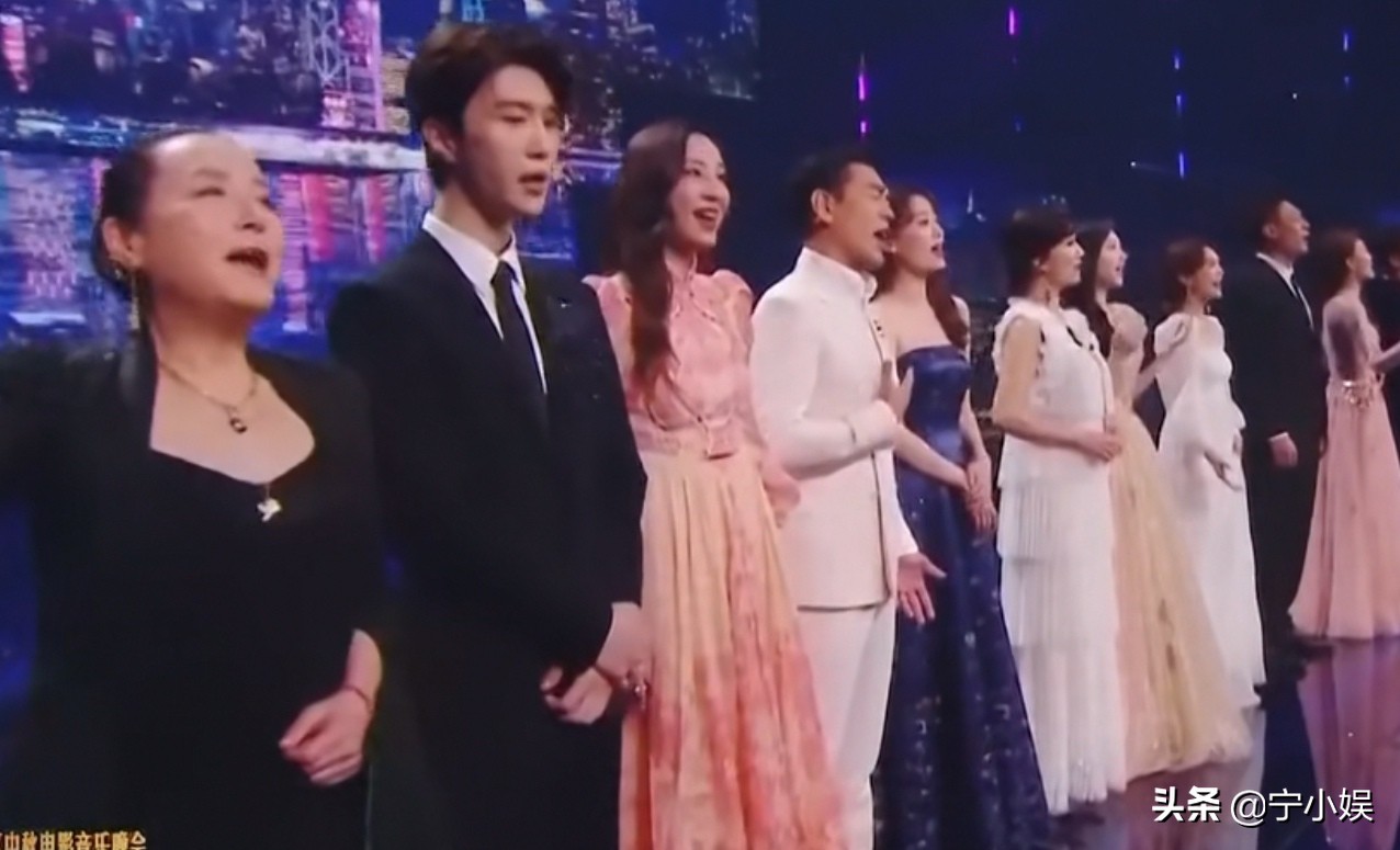 大湾区中秋晚会10位男星的尴尬,打破了娱乐圈3条不成文的隐藏规则