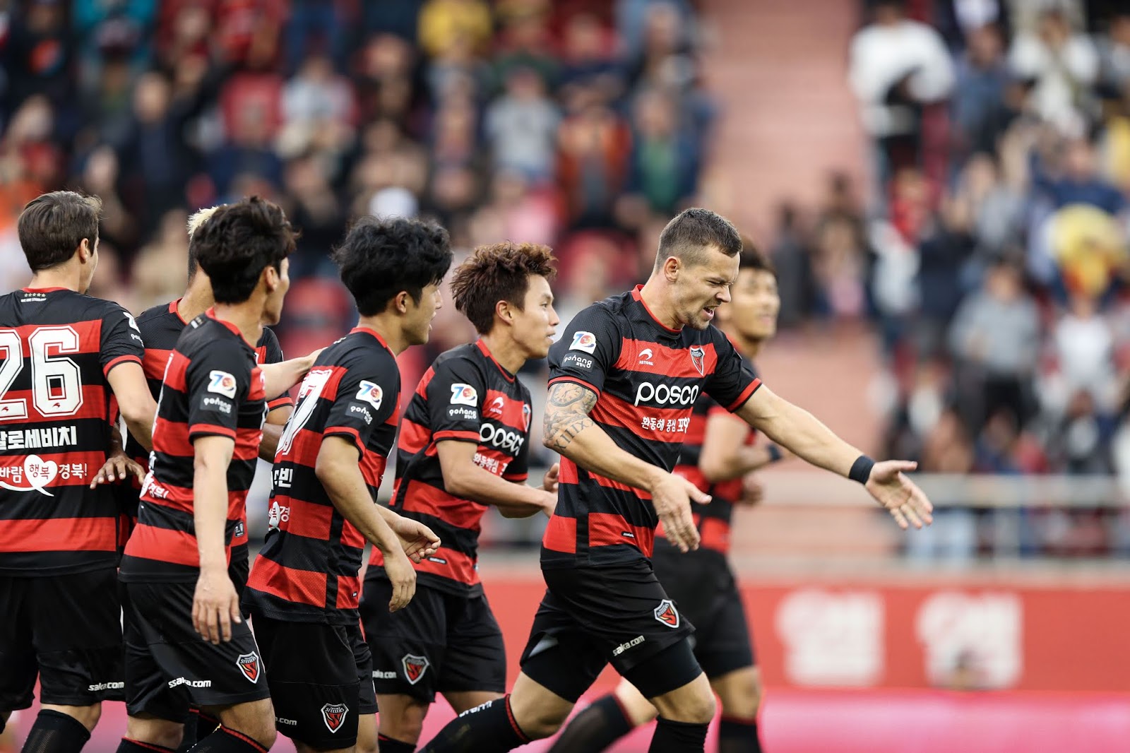 「韩K联」赛事前瞻:浦项制铁vs城南FC,浦项制铁更胜一筹