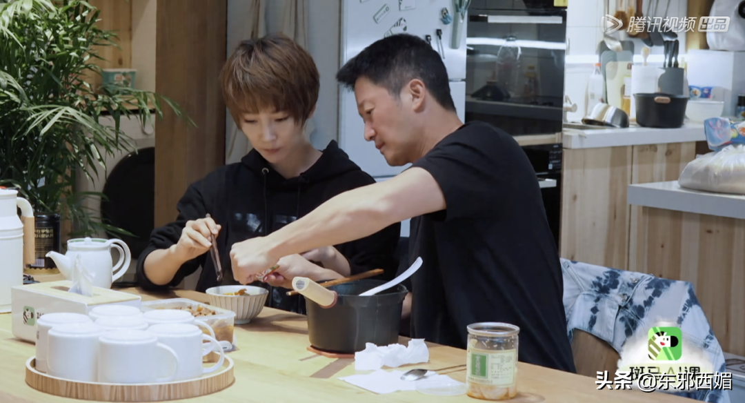 讲道理，这回倒也不是钢铁直男的锅吧？