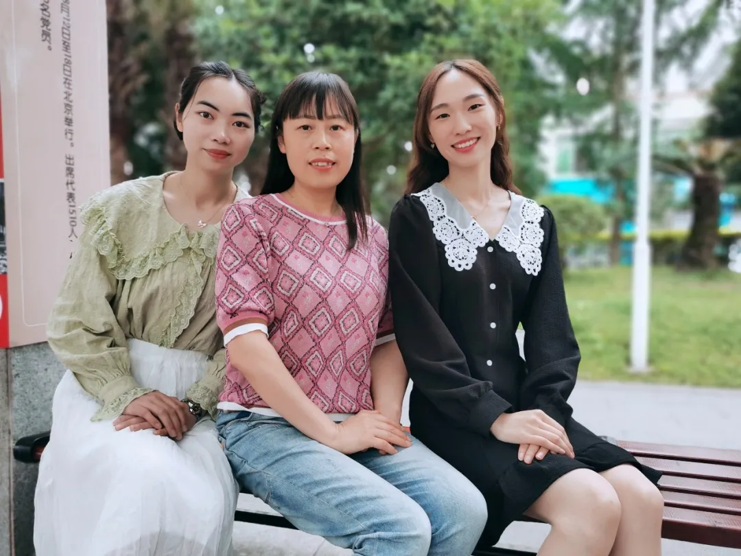 幸福，成长——万安小学青年教师共同体：共进步，同成长