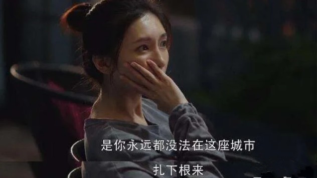 C罗求婚成功！征服他的竟然是个柜姐，堪称“现实版王漫妮”逆袭