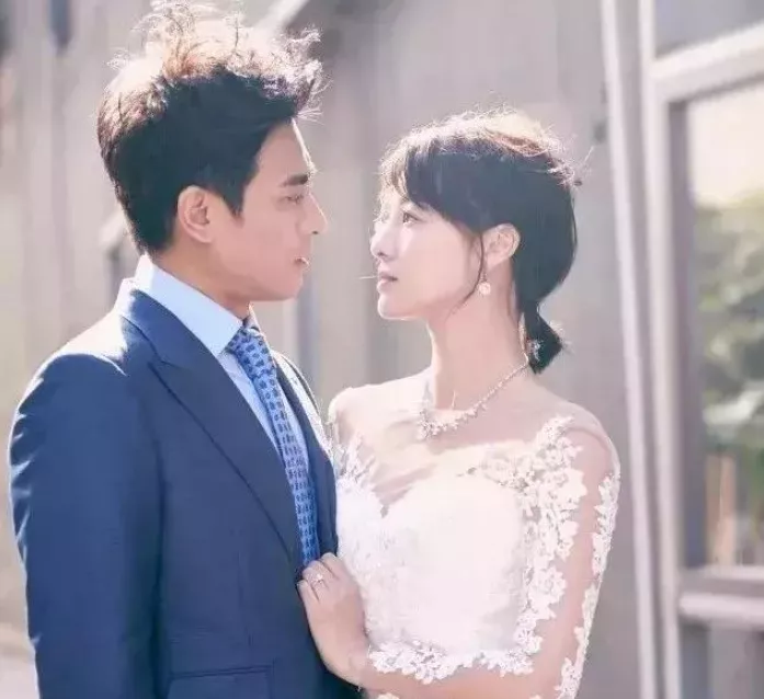 陈龙章龄之:闪恋闪婚闪孕,婚后9年无绯闻,一