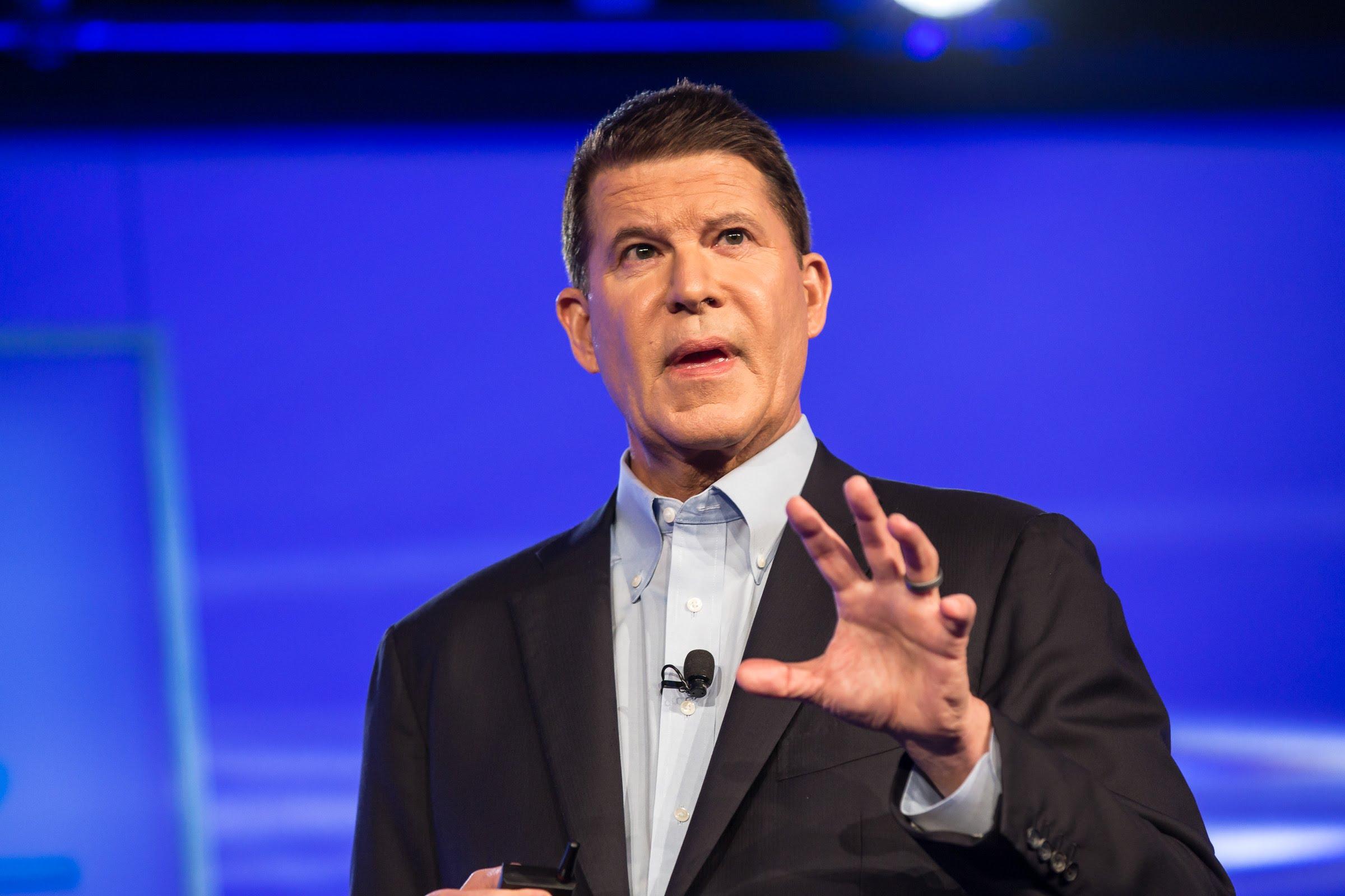 從客家小妹到女發言人，怒懟台獨維護祖國，朱鳳蓮的傳奇人生