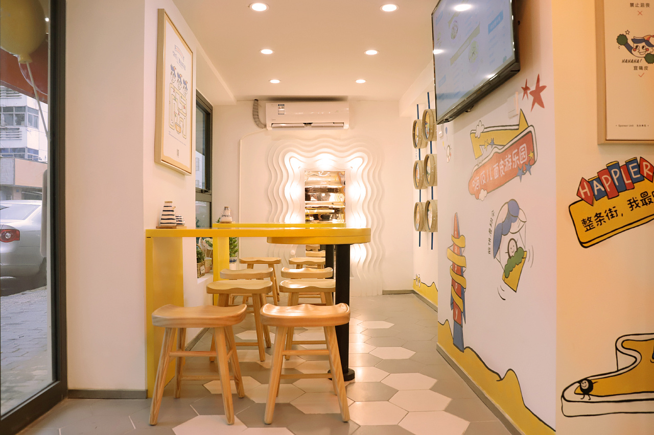 南京小吃店開成了游樂場，看完這設計服了…