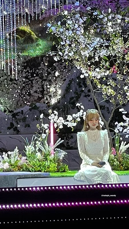 深受日本高中生喜爱的KPOP歌曲出榜;她为何在打歌节目险些落泪?