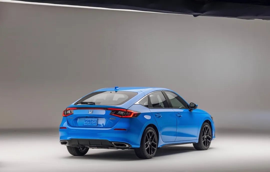 十多万就能买到操控性出色的两厢掀背车？这个日系品牌满足你