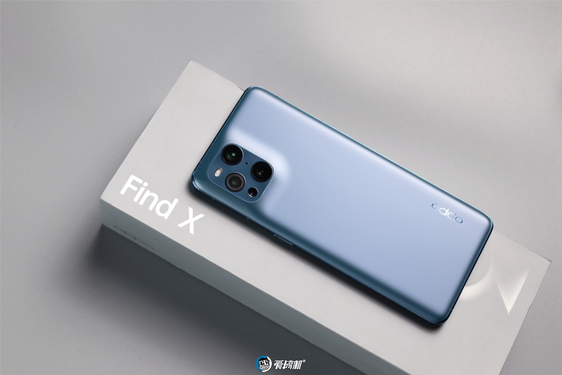 OPPO Find X3 Pro评测：最强的屏幕和超广角